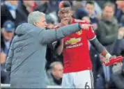  ?? REUTERS ?? Man United’s Paul Pogba (right) and manager Jose Mourinho are rumoured to have been involved in a row during training.