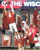  ?? DANNY DAMIANI/USA TODAY NETWORK-WISCONSIN ?? Danny Davis overcame a two-game suspension to lead the team with 40 catches.