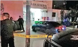  ?? MILENIO ?? Dos sujetos heridos de bala arribaron a la Cruz Verde, uno murió