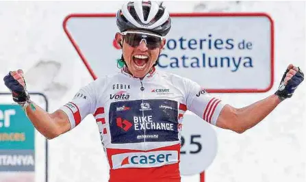  ?? AGENCIA EFE ?? Esteban Chaves dejará el Bike Exchange y pasará al EF Education Nippo, donde será capo escuadra al lado de Rigoberto Urán.