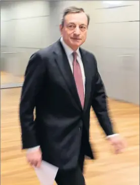  ??  ?? El presidente del BCE, Mario Draghi, ayer en Fráncfort.