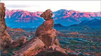  ?? SUN STAFF (2014) ?? Balanced Rock is seen at Valley of Fire State Park. Proceeds from the Land and Water Conservati­on Fund have aided in projects at the park, northeast of Las Vegas.