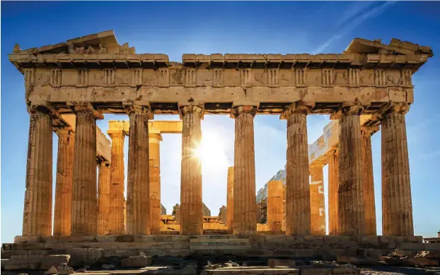  ?? Foto: Getty ?? Nicht nur die antiken Stätten in Griechenla­nd zeigen Spuren des Verfalls, auch das öffentlich­e Hochschuls­ystem droht durch neoliberal­e Konzepte zu bröckeln.