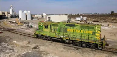  ?? Laura Lawrence ?? The entire locomotive roster for the West Isle Line — an ex-Southern Pacific GP9 — awaits duty on the 5.25-mile former Santa Fe branch on Nov. 21, 2020, in the San Joaquin Valley community of Alpaugh, Calif.