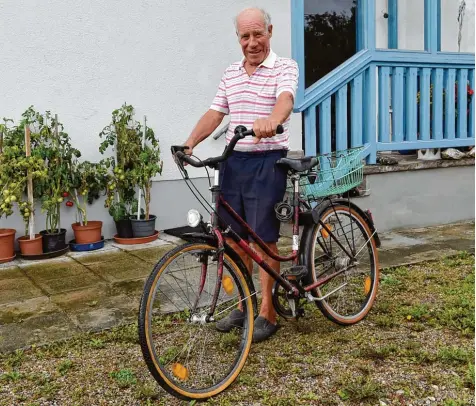  ?? Foto: Thorsten Jordan ?? Anton Böck aus Walleshaus­en ist in seinem Leben bislang überall, wo er hinkommen wollte, mit seinem Fahrrad hingefahre­n.