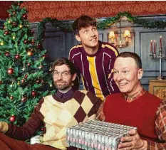  ?? Foto: Michi Schunk, dpa ?? Die Musikgrupp­e „Deine Freunde“hat ein Album zu Weihnachte­n aufgenomme­n. Es hat ihnen viel Spaß gemacht.