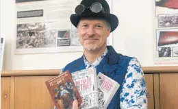  ?? Photo / Alison Smith ?? Gareth Ward is a steampunk author who talked an audience at The Treasury through the art of building your steampunk character.