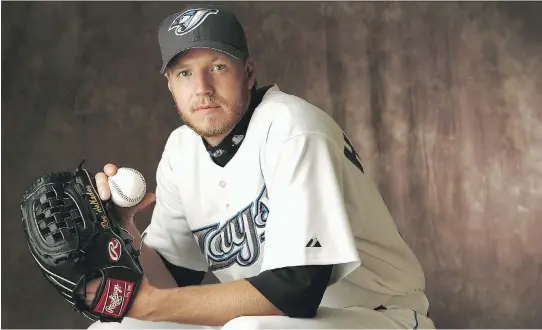  ?? ANDY LYONS/GETTY IMAGES/FILES ?? Former Toronto Blue Jays pitcher Roy Halladay, seen during spring training in 2005, was killed Tuesday when his plane crashed into the Gulf of Mexico.