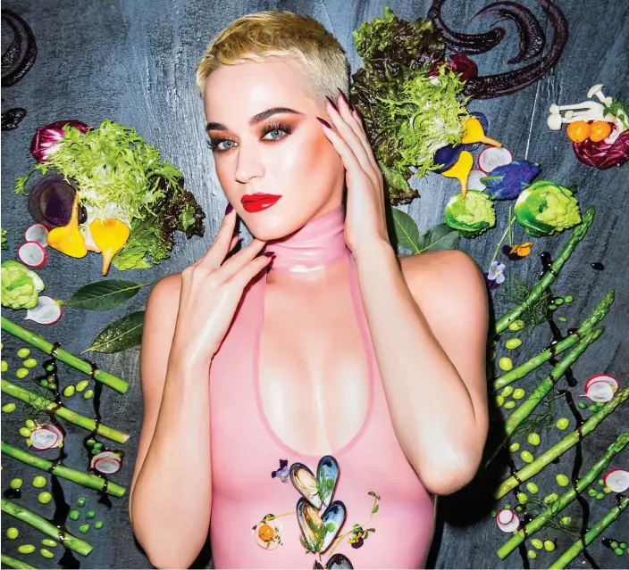  ?? Bild: RONY ALWIN ?? STJÄRNA. Katy Perry är övertygand­e konsekvent i sin kursändrin­g på nya plattan.