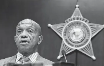  ?? JOHN D. SIMMONS Observer file photo ?? Mecklenbur­g County Sheriff Garry McFadden.