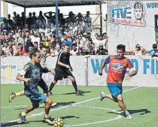  ?? FOTO: PAULA MURIEL ?? Neymar, en acción Cerró el Mundialito 5x5 con una pachanga