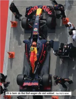  ?? Foto PHOTO NEWS ?? Dit is hem: de Red Bull-wagen die niet voldoet.
