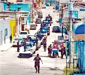  ?? ?? Elementos del Ejército, de la Policía local y estatal realizaron recorridos por la zona.