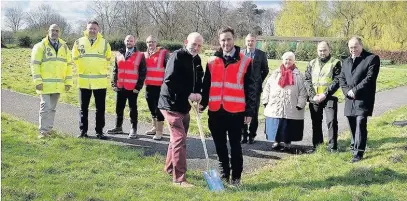  ??  ?? ●●Brinningto­n councillor Chris Murphy leads the groundbrea­king ceremony for the leisure centre