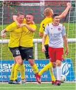  ?? ?? Bonnyrigg Rose celebrate Callum Connolly scoring their second goal