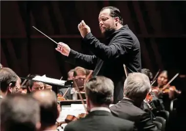  ?? Photo: Philharmon­ie. ?? Andris Nelsons reste fidèle à son invariable règle de conduite, selon laquelle la technique ne doit jamais primer sur l'émotion.