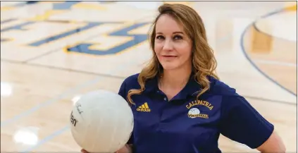  ?? PHOTO VINCENT OSUNA ?? Kirsten Amezcua, who was recently appointed as the new Calipatria High head volleyball coach, poses on Saturday at Hornets Nest in Calipatria.