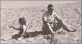  ?? Contribute­d photo ?? Columnist Susan Campbell as a toddler in the 1960s with her father on a California beach, where they spent Sunday mornings.