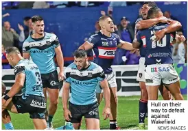  ?? NEWS IMAGES ?? Hull on their way to defeat against Wakefield