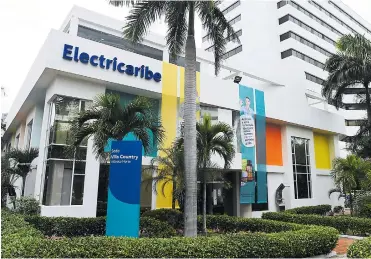  ?? ARCHIVO ?? Fachada de una de las sedes de la empresa Electricar­ibe ubicadas en el norte de Barranquil­la.