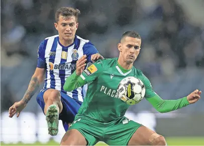  ?? ?? Tapado por Cádiz, Rui Fonte marcou apenas um golo e, apesar de ter contrato, pode sair