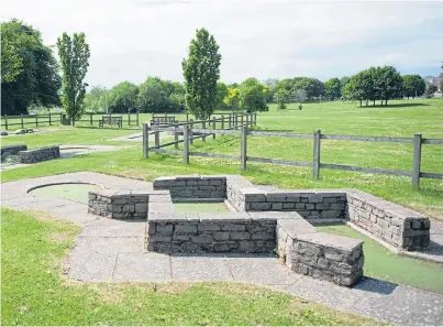  ?? Picture: Paul Smith. ?? The crazy golf course near the former Lochside leisure centre.