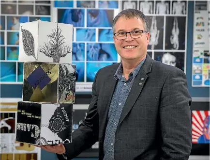  ?? PHOTO: MURRAY WILSON/FAIRFAX NZ ?? Awatapu College head of visual arts Keith Dobson has won a Fulbright scholarshi­p to study different uses of technology for teaching.