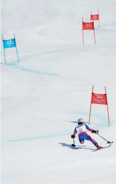  ?? Foto: AFP/Joel Marklund ?? Julio Andres Soto wurde 28. im Riesenslal­om. Mit ihm sind noch drei chilenisch­e Alpine in Südkorea.