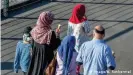  ??  ?? Мусульманс­кие семьи в Германии, как правило, многодетны­е