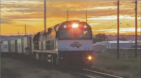  ?? PHOTO: DUBBO PHOTO NEWS/KEN SMITH ?? "Hear My Train A' Comin'"