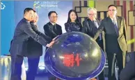  ??  ?? Local officials and business representa­tives at the launching ceremony of the Mianyang center for Cambridge Accelerate, a Cambridge University-backed incubator.