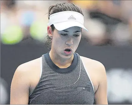  ?? GETTY ?? Garbiñe Muguruza se resintió de sus problemas físicos: tras los calambres en Brisbane, adiós a Sydney por una lesión en el muslo derecho