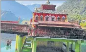 ?? HT PHOTO ?? The rebuilt Dhari Devi temple at its original site near Srinagar in Pauri district.