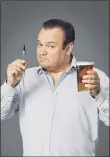  ??  ?? ALL THE ANSWERS: Actor Shaun Williamson has written a new book about his experience­s with quiz competitio­ns.