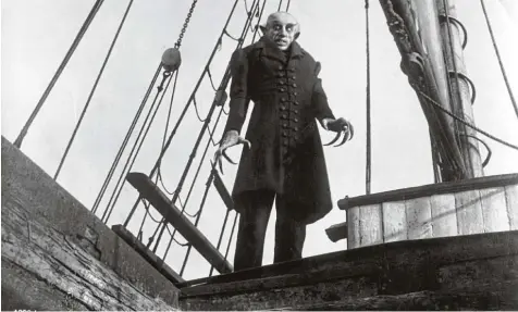  ?? Foto: Deutsche Kinemathek, Berlin ?? Standbild aus einer Ikone der deutschen Filmgeschi­chte: „Nosferatu: Symphonie des Grauens“.