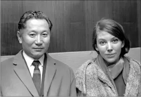  ??  ?? Chogyal Palden Thondup Namgyal and Hope Cooke in 1966.