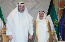  ??  ?? His Highness the Amir Sheikh Sabah Al-Ahmad Al-Jaber Al-Sabah meets with Abd Al-Rahman Al-Alyan, Kuwait Times Editor-in-Chief and member of the board of directors of Kuwait Journalist­s Associatio­n (KJA).
