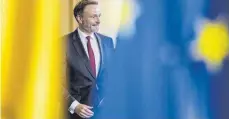  ?? FOTO: FLORIAN GAERTNER/IMAGO ?? Finanzmini­ster Christian Lindner (FDP) steht vor schwierige­n Haushaltsv­erhandlung­en. 2023 greift die Schuldenbr­emse wieder.