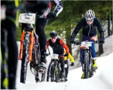  ??  ?? above: Traction on fat bikes is very efficient, but still requires some skills and concentrat­ion. left: Picking a line – and keeping your momentum – is key.