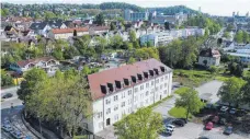  ?? ARCHIVFOTO: FELIX KÄSTLE ?? Bleibt die beste Lösung für das neue Polizeiprä­sidium: der Neubau auf dem Gelände der ehemaligen Polizeidir­ektion (hier aufgenomme­n mittels einer Drohne).