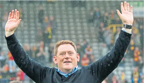  ?? Picture: SNS. ?? James McPake was full of praise for David Hopkin for getting Livingston promoted in 2017-18.