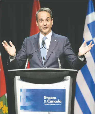  ?? ARLYN MCADOREY / POOL / AFP VIA GETTY IMAGES ?? Greek Prime Minister Kyriakos Mitsotakis was the third foreign head of government in 18 months that has returned home without official assurances that Ottawa
shared their vision for sourcing LNG from Canada, Tristin Hopper says.