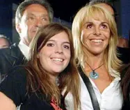  ??  ?? Famiglia Claudia Villafane insieme con Dalma