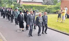  ?? RP-FOTO: JÖRG KNAPPE ?? Ryth war am Wochenende auch Nabel der Niederkrüc­htener Schützenwe­lt – beim diesjährig­en Bezirkssch­ützenfest.