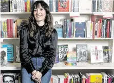  ?? Annie Mulligan / Contributo­r ?? The bright spot during this decade of retail destructio­n was the resurrecti­on of indie bookstores. Author Cameron Dezen Hammon signed books at Brazos Bookstore in October.