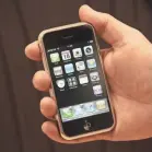  ?? SHAUN CURRY/AFP/GETTY IMAGES ?? The original iPhone unveiled in 2007.