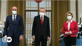  ??  ?? Charles Michel, Recep Tayyip Erdogan et Ursula von der Leyen à Ankara, le 6 avril 2021