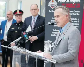  ?? DAX MELMER ?? Event chair John Savage speaks at a news conference at the Via Rail station Thursday announcing details of a rail safety program, part of this year’s Memorial Cup.