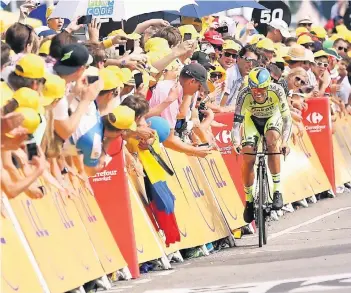  ?? FOTO: IMAGO ?? In Utrecht fanden dieses Jahr am 4. Juli der Prolog und ein Einzelzeit­fahren der Tour de France statt, hier Alberto Contador auf der Zielgerade­n des Einzelzeit­fahrens.