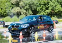  ?? Fotos: ADAC ?? Um das Fahrzeug auch in brenzligen Situatione­n sicher auf der Straße zu bewegen, eignet sich das ADAC Fahrsicher­heits-Training.